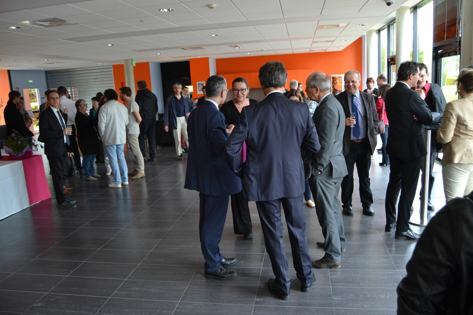 Adonis Dijon Maison Internationale Exterior foto